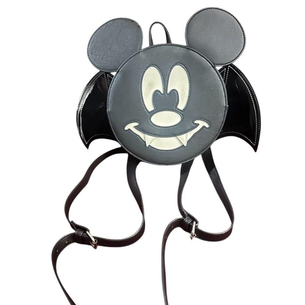 Mickey Mouse bat backpack